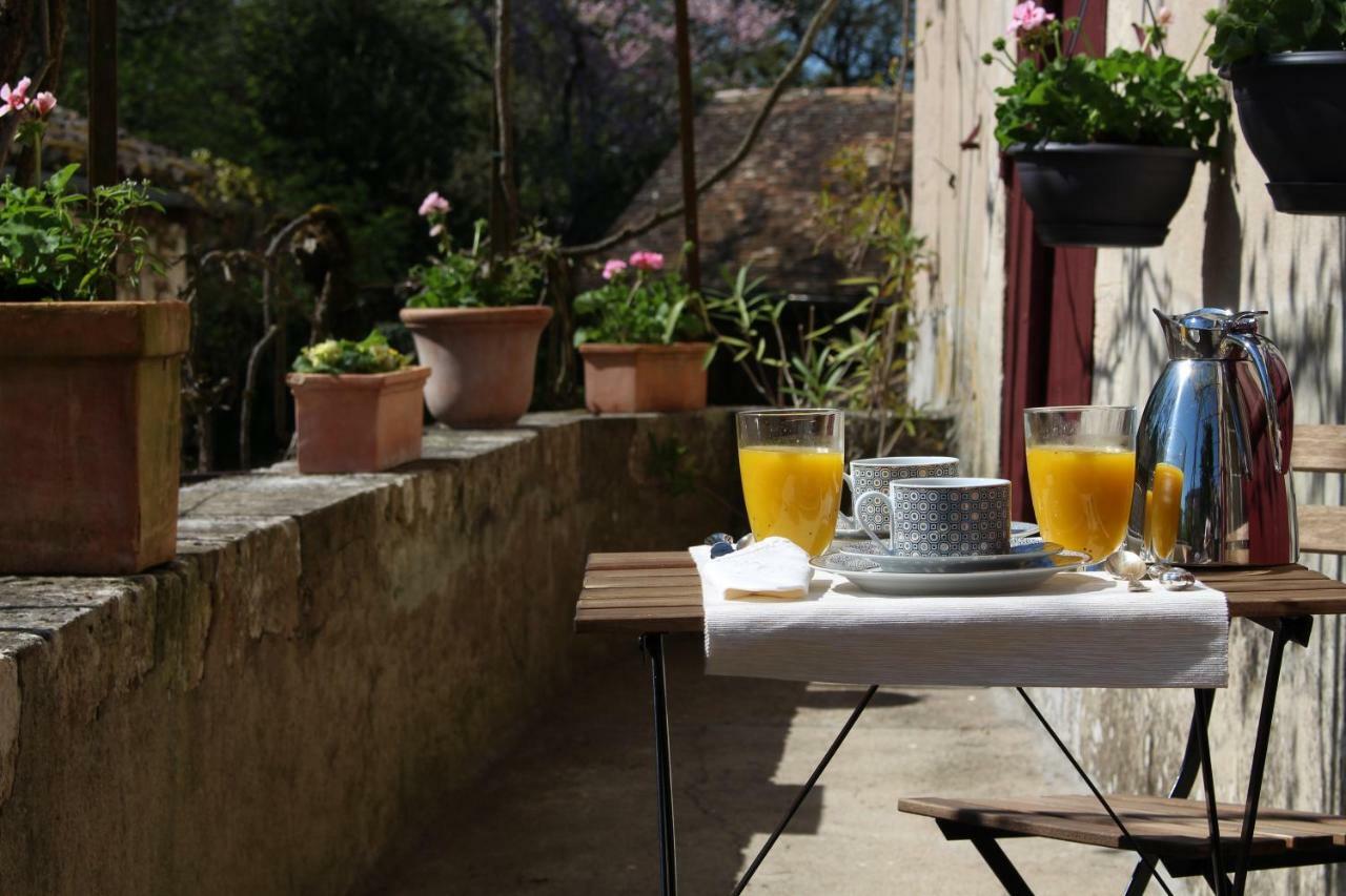 L'Ancien Couvent Cahuzac Bed & Breakfast ภายนอก รูปภาพ
