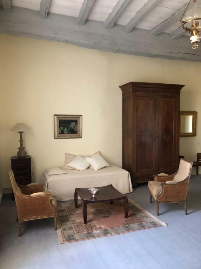 L'Ancien Couvent Cahuzac Bed & Breakfast ภายนอก รูปภาพ
